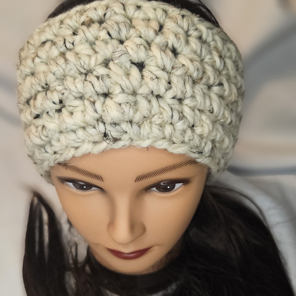 Chunky Crochet Headband in Cream
